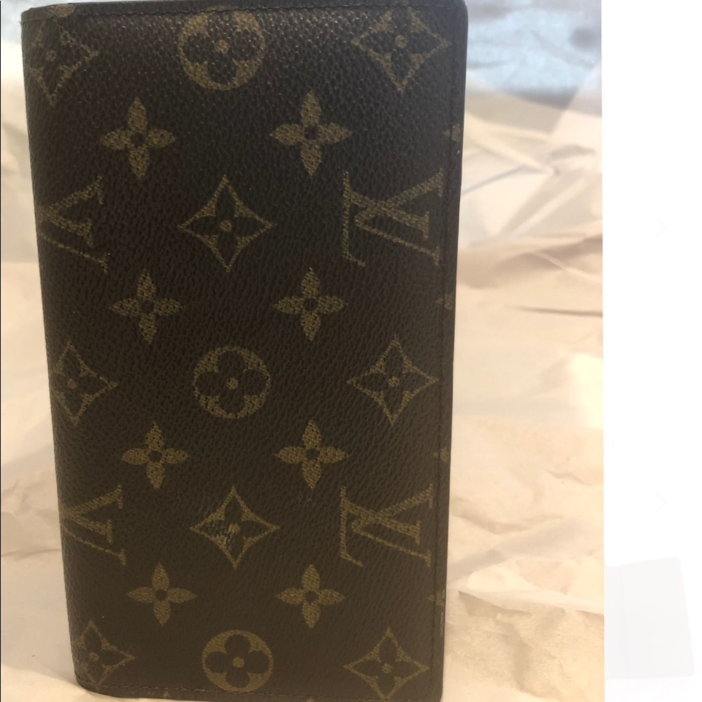 100% Authentic Long Monogram Louis Vuitton Wallet - image 4